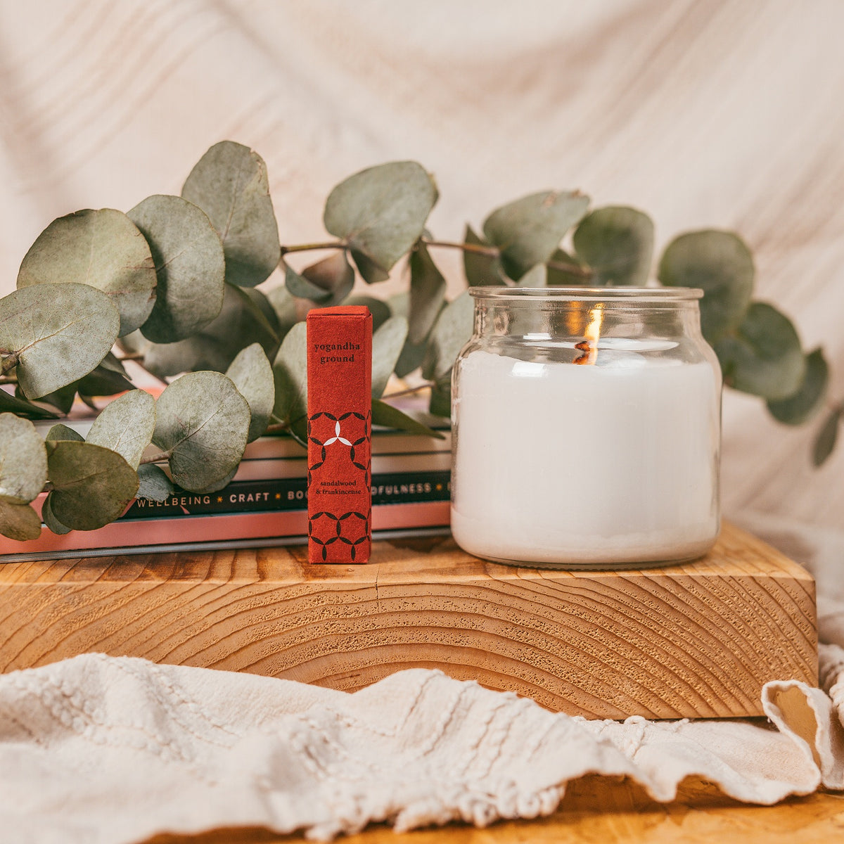 Yogandha Ground Sandalwood & Frankincense Rollerball Oil 10ml