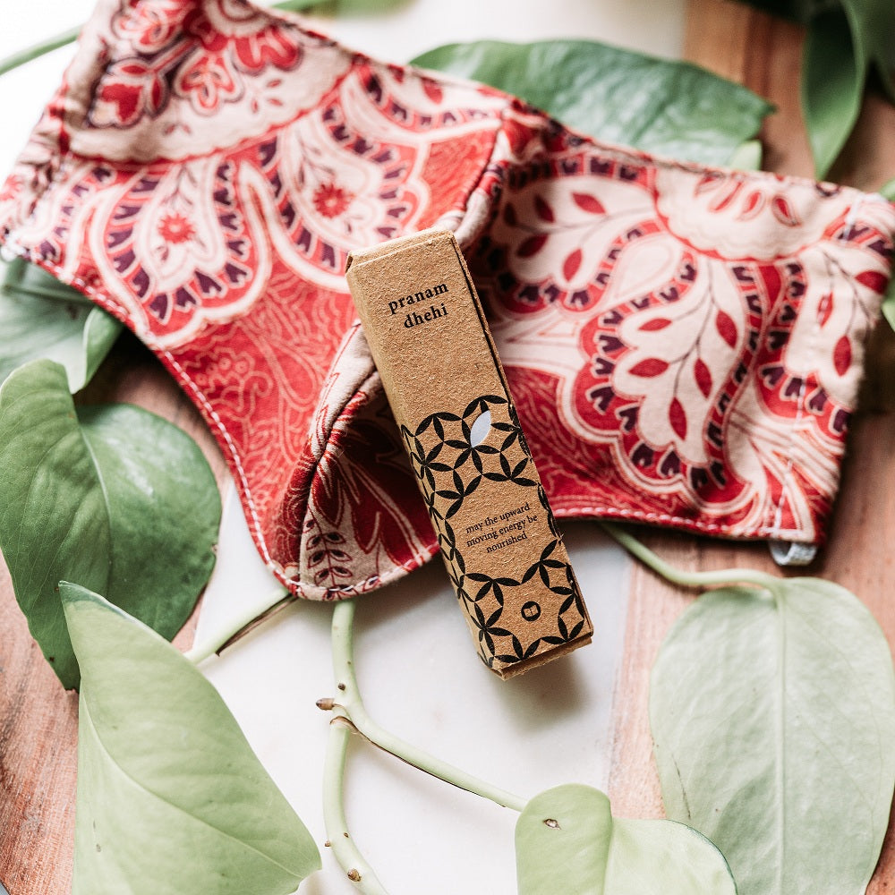 Yogandha Salute Grapefruit & Bergamot Rollerball Oil 10ml